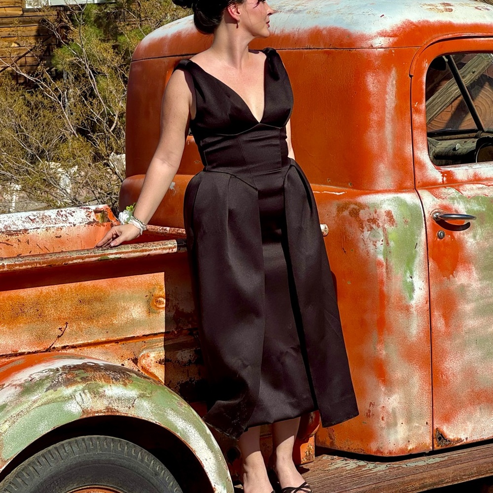 House of CB Paloma Satin midi Black Dress